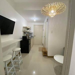 1Br Unit In South Residence Las Pinas With Wifi & Netflix 马尼拉 Exterior photo