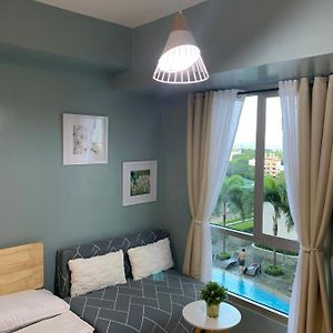 Homey Studio In Alabang Near Molito With Wifi And Netflix 马尼拉 Exterior photo